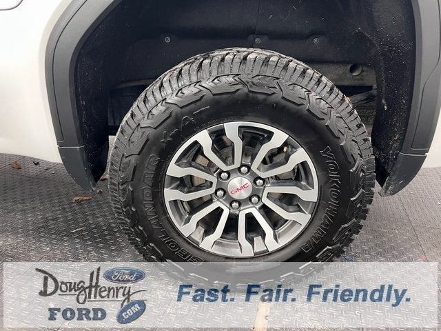 2023 GMC Sierra 1500 AT4