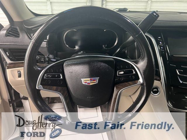 2018 Cadillac Escalade Luxury