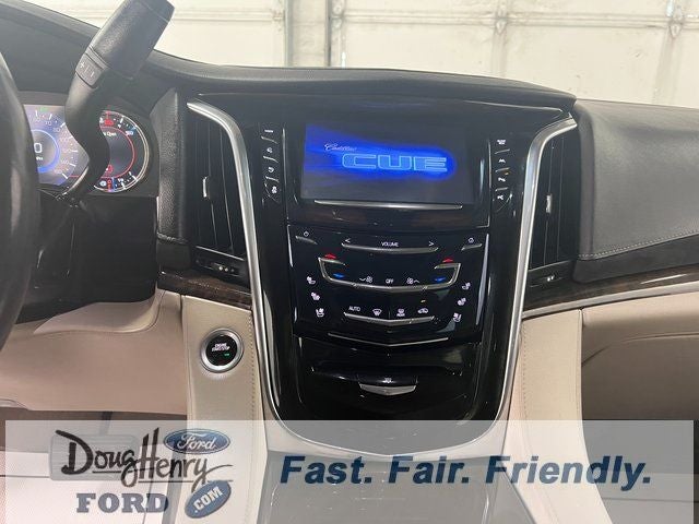 2018 Cadillac Escalade Luxury