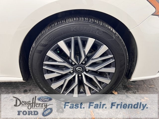 2025 Nissan Altima 2.5 SV