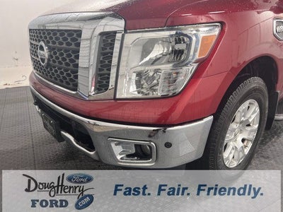 2017 Nissan Titan SV