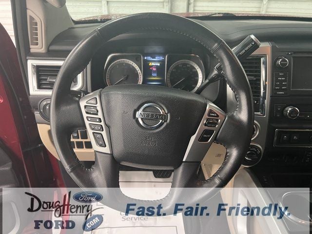 2017 Nissan Titan SV