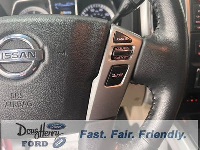 2017 Nissan Titan SV