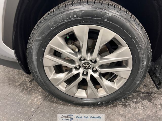 2024 Toyota RAV4 XLE Premium