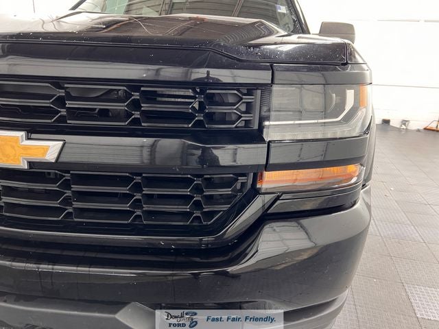 2018 Chevrolet Silverado 1500 Custom
