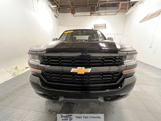 2018 Chevrolet Silverado 1500 Custom