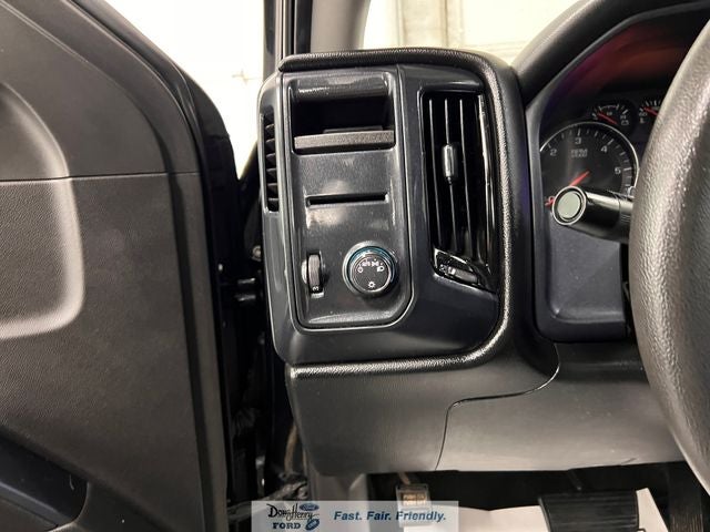 2018 Chevrolet Silverado 1500 Custom