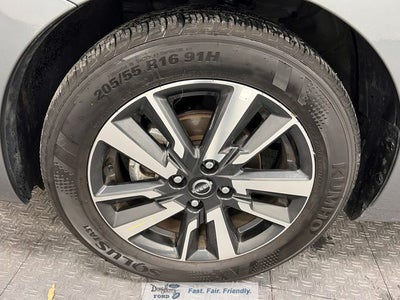 2025 Nissan Versa 1.6 SV