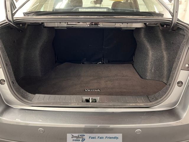 2025 Nissan Versa 1.6 SV