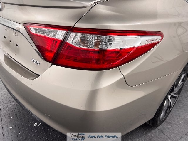 2016 Toyota Camry XSE