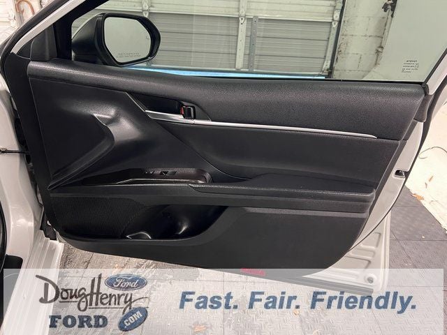 2022 Toyota Camry SE Nightshade