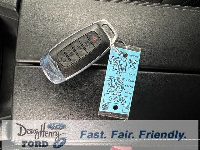 2025 Nissan Rogue SV