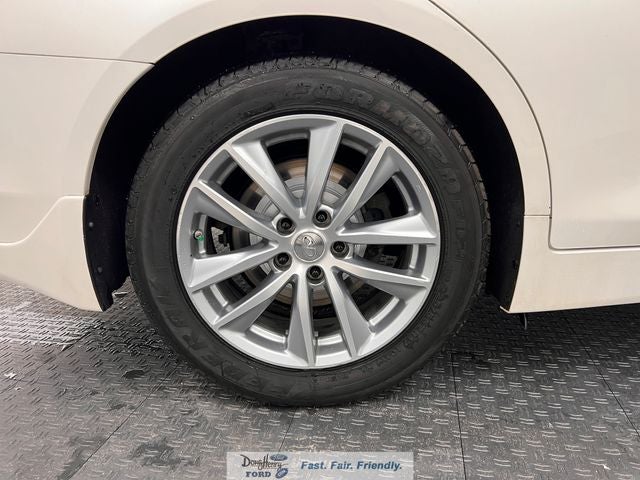 2017 INFINITI Q50 2.0t Premium