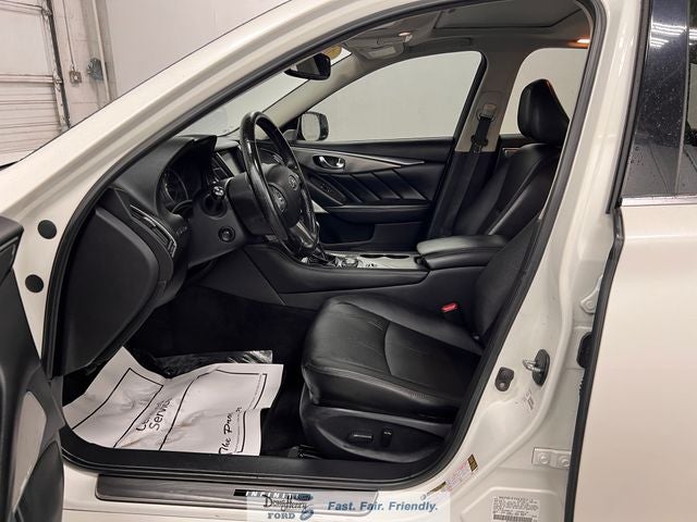 2017 INFINITI Q50 2.0t Premium